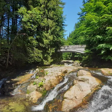 Cozy In Bedrichov - Apartamento Špindlerŭv Mlýn